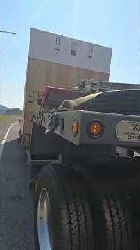 Oil Leak #longhaultrucker #trucking #trucker #trucklife #semitruck #18wheeler #truckerlife