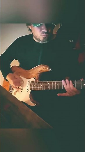 Disturbed - Unstoppable intro #guitar