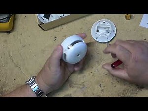 XSENSE Wireless Interlinked Smoke Alarm Test and Tear Down