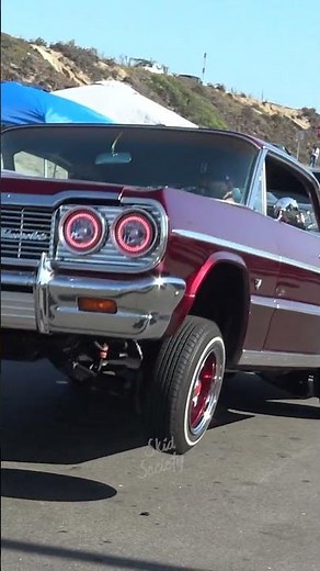 Lowrider Cars Hopping in California! #lowrider #california #classic