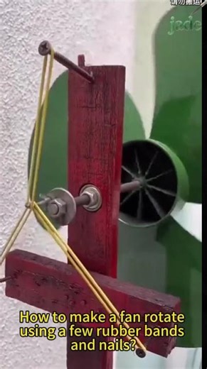 How to make a fan rotate using a few rubber bands #automobile #wheelsaw #soap #manmachineworks