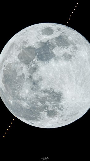 Lunar Occultation of Mars 01/13/2025 . . . . . #lunaroccultation #wolfmoon #fullmoon #mars #astro #astrophotography #timelapse #moon | Vladimir Medvinsky Photographic Art