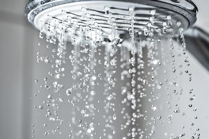 How Dangerous Is It to Shower in a Thunderstorm? A Lightning Expert Explains