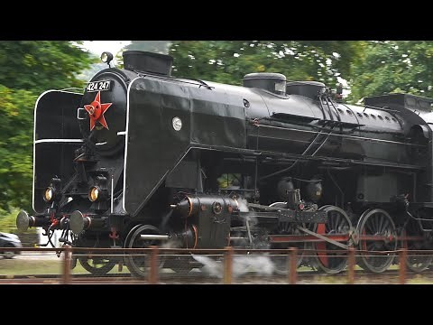 MÁV Class 424 is a Hungarian steam locomotive manufactured between 1924 and 1958.424 Gőzmozdony