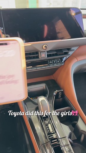 Toyota Crown Signia: Stylish Upgrades for Everyone