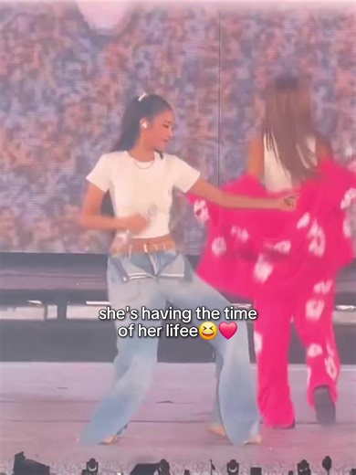 💃🏻💃🏻 #아이들 #gidle #miyeon #minnie #soyeon #yuqi #shuhua #미연 #민니 #소연 #우기 #슈화 #idle #nichayontararak #kimminnie #曺薇娟 #金米妮 #田小娟 #宋雨琦 #葉舒華 #gidleminnie #여자아이들 #ณิชา #米妮 #妮查 #妮查約塔拉里克 #idleminnie #idlemiyeon #idlesoyeon #idleyuqi #idleshuhua #kpop #Syncopation #2026_idle_worldtour