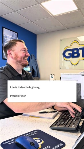 Unhinged Email Sign-Offs Until My Boss Notices #OfficeHumor #CorporateLife #WorkComedy #Shorts