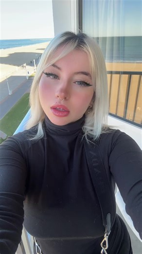 Goddess Nadia <3 (@ghostnadia)’s videos with original sound - Val