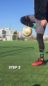 @the.footyboy on Instagram: "Guys easy or hard?🙄⚽️💁‍♂️🤙 #tutorial #football #reels #soccer #futbol #skills #footballplayer #footballskills #soccerskills #freestyle"