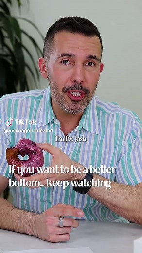 If you want to be a better bottom, preparation matters more than most people think: 🍚 Diet first – the day before, go low residue: white rice, eggs, bananas, white bread 🥦 Avoid day of – red meat, beans, raw vegetables, high fiber foods right before 💧 Douching – lukewarm water only, bulb syringe, 2–3 rinses max 🚿 Skip shower attachments – too much pressure can cause irritation ⏰ Give your body time – do not douche immediately before 🖐 Warm-up is essential – one finger, then two, then a smal