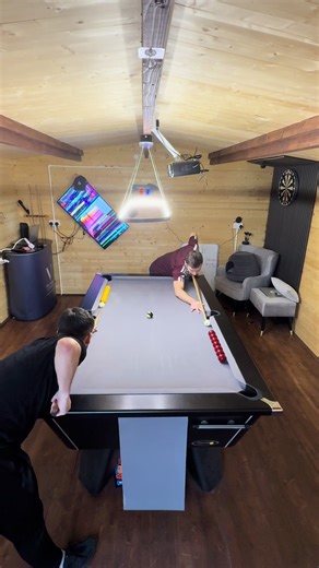 Down The Line 8 Ball Pool