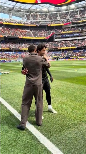 Manchester Reunited 👊🏽 ❤️ Rio & Senne Lammens #football #belgium #fifaworldcup
