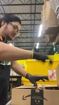 Amazon Fulfillment Center || Pack Singles #vlog #viralvideo #amazon