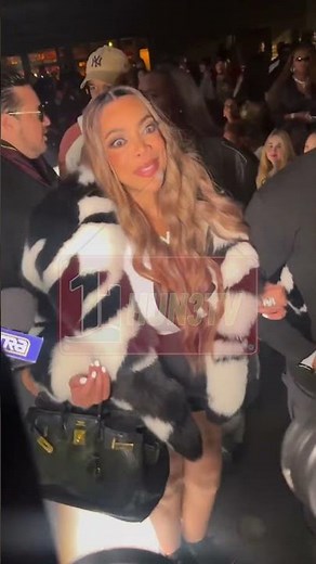 Wendy Williams Shuts Down Fashion Week with a Standing Ovation 👏