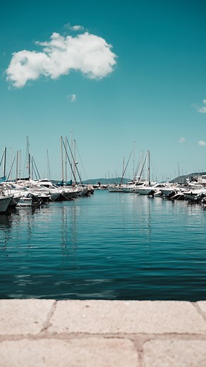 Thorina Stegmann | Travel Tips around Alghero – Sardinia 🇮🇹 📍 Beaches Lazzaretto Beach: Stunning white sandy beach with crystal-clear water – perfect for... | Instagram
