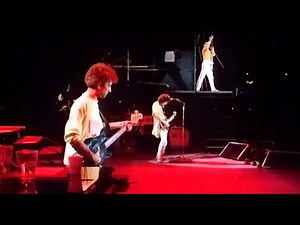 Queen - Radio Gaga (live in Budapest 27/07/1986) Original 4:3 laserdisc footage!