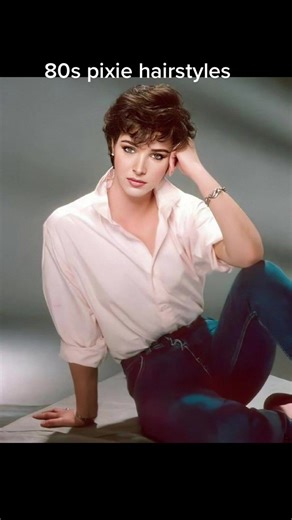 Classy 80s Pixie Hairstyles for Women