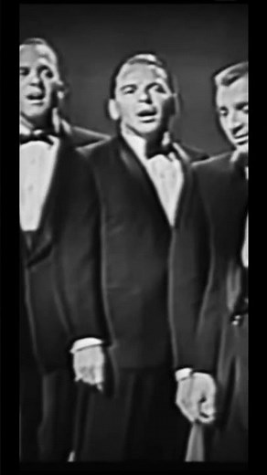 Frank Sinatra Sings I’ll Never Smile Again (1950s Footage)