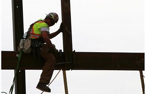 Alberta sees drop in regular Employment Insurance beneficiaries
