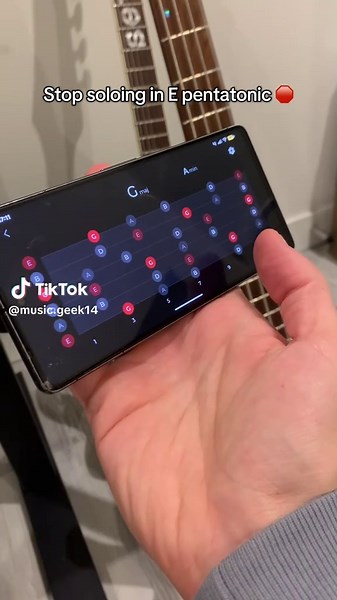 Guitar scales practice app for soloing called Backtrackit #guitaristsoftiktok #guitarist #fyp
