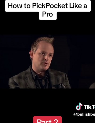 How to pickpocket #viral #fyp #pickpocket