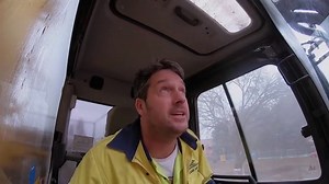 A #demolition crew is faced with the challenge of working around a tree while tearing down a block of flats in #australia #demolitiondownunder Watch more Demolition Down Under on discovery : http://bit.ly/3JaKVbR | Love Science