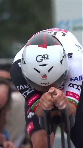 "Mighty close!" 😮 Ivo Oliveira sets the early pace in the Tour de Romandie prologue! 👏