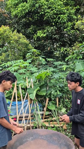 14K views | How to make burst beyblade #fypシ❤️❤️ #beyblade #diy #battle #beybladeburst | PlayWith Siban | Facebook