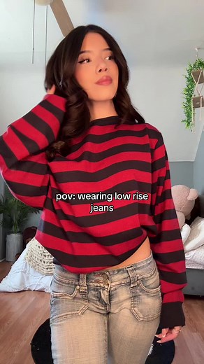 Low Rise Jeans: Risks and Styling Tips