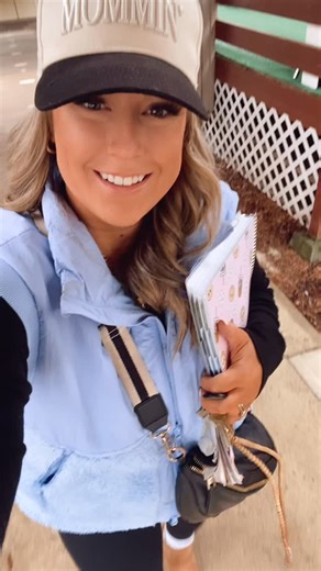 Ashley ∣ Transitional Kindergarten ∣ PreK on Instagram: "Classroom Reset: Snow & Ice Edition! Part 1 of bringing all the cozy winter magic to our room! Today I set up our front board, made new anchor charts, and switched out our fine motor morning tubs and academic fun tubs for all things snow and ice! Come back for Part 2 where I reset our purposeful play centers with the cutest winter theme! ❄️✨ #prekclassroom #tkclassroom #tkteacher"