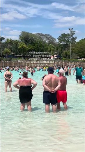 dreaming about their next Disney pool day. 🩵☁️