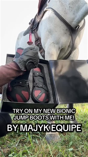 Claire Ellison on Instagram: "come try on my new Bionic Hybrid Jump Boots by @majykequipe!!! guys they are SO GORGEOUSSS! I am in love with them!! 🤩🙌🏼"