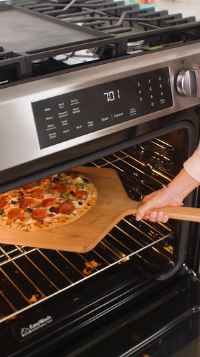 16K views · 41 reactions | Make baking easier with EasyWash cooking trays in your oven! | GE Appliances | Facebook