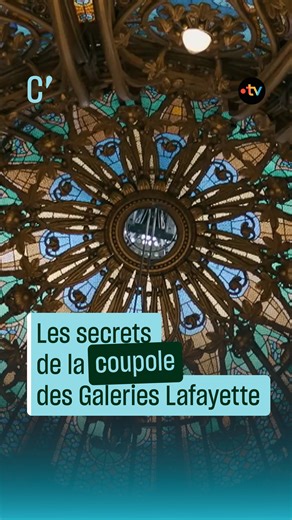 Emblème de l’Art nouveau, la coupole des Galeries Lafayette Paris fascine depuis 1912. Joyau architectural et prouesse technique, elle éclaire le magasin et l’histoire de Paris. | Culture Prime