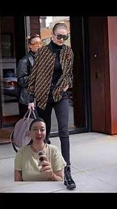 Fendi’nin ikonik FF logosunun “Fendi Fendi” olmadığını biliyor muydunuz?