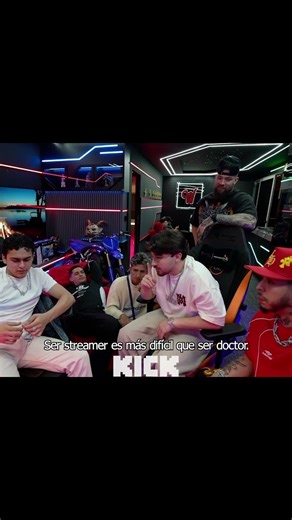 Ser streamer es más difícil que ser doctor. #westcol #parati #humor #risas #clips#streamer #doctor