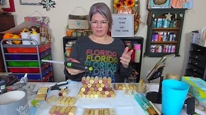 Adorable Wine Cork Christmas Tree DIY! | Enjoyin the Ride | Facebook