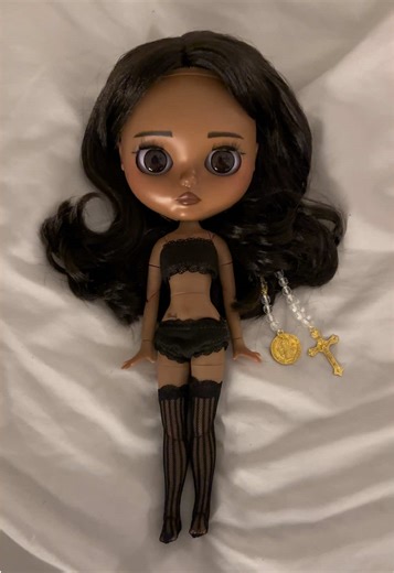 Unboxing My Custom Blythe Doll Experience