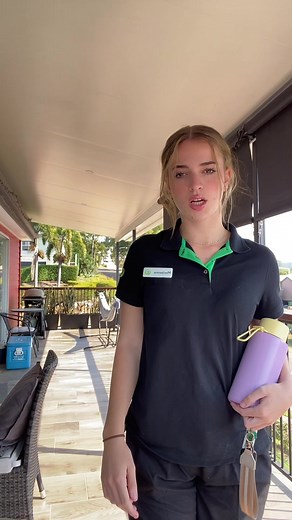 hey,,, its your slowest online picker 😁 #fyp #foryou #woolworths #woolies #shopping #work #online #groceryshopping