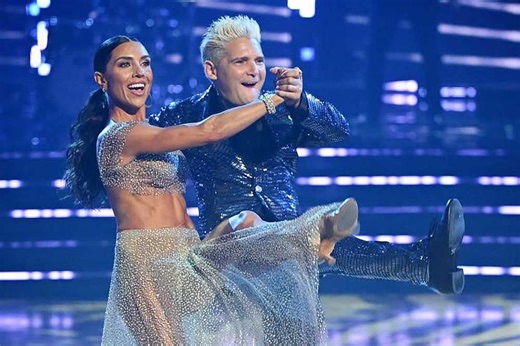 Corey Feldman's 'DWTS' score gets first audience boos of the season: 'He's doing his job'