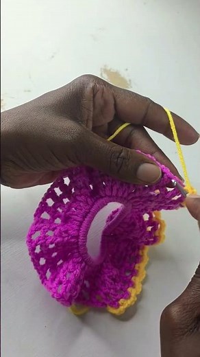 DIY Crochet Scrunchie