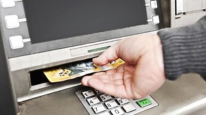 How to avoid ATM fees