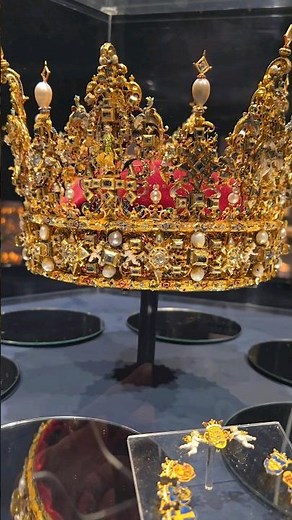 The Royal Danish Collection 🇩🇰 / Les Couronnes et Bijoux de la Famille Royale du Danemark. #voyage