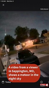 325K views · 2.4K reactions | WATCH: A video from viewer Kathy Swanson in Sappington, MO, shows what appears to be a bright meteor in the night sky. | KMOV | Facebook