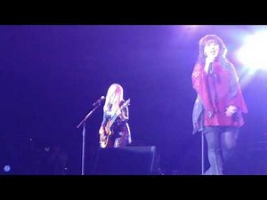 Heart - Wild Child opening song - Jiffy Lube - 9-11-16