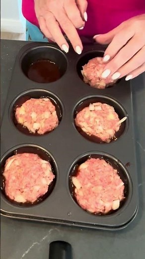 Mini meat loaves
