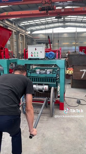 #brickmachinemike #brickmachine #brickmachineautomatic #brickwork #bricklayer #blockmachine #buildingblocks #construction #hollow #foryou #fyp