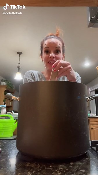 Cooking Dinner with Colette Kari