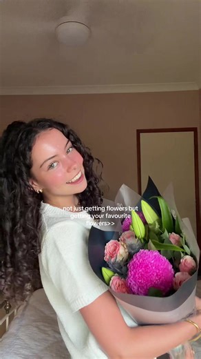 Ava (@ava_oetting2)’s video of flowers