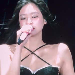 no thoughts, just jennie kim | Ｊｅｎｎｉｅ Ｇａｌｌｅｒｙ